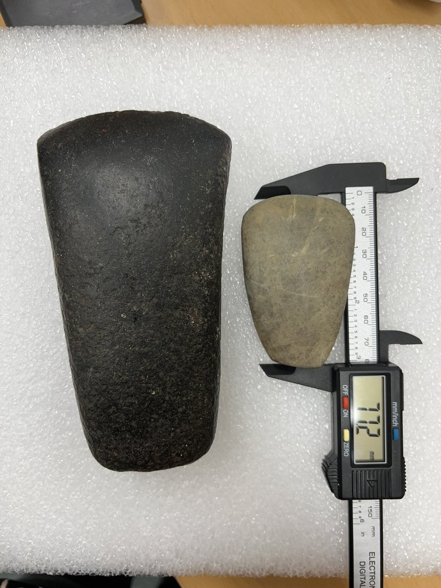 Here’s two polished stone axeheads from Leicestershire that I have in at the moment for recording (found at different ends of the county). 

Just look at the size difference!