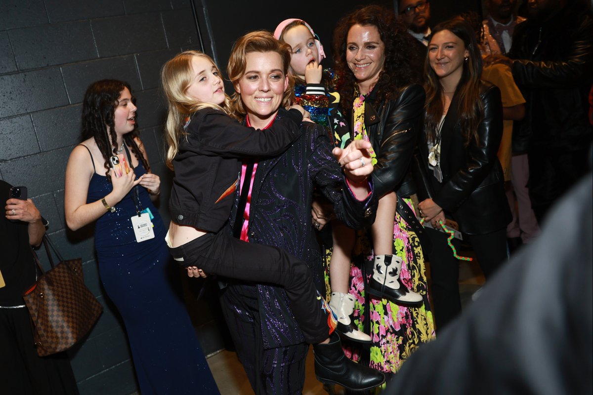 RecordingAcad's tweet photo. What you didn't see on TV at the #GRAMMYs.

Check out some of our favorite behind the scenes shots. 📸 https://t.co/EvmeL0vVLh