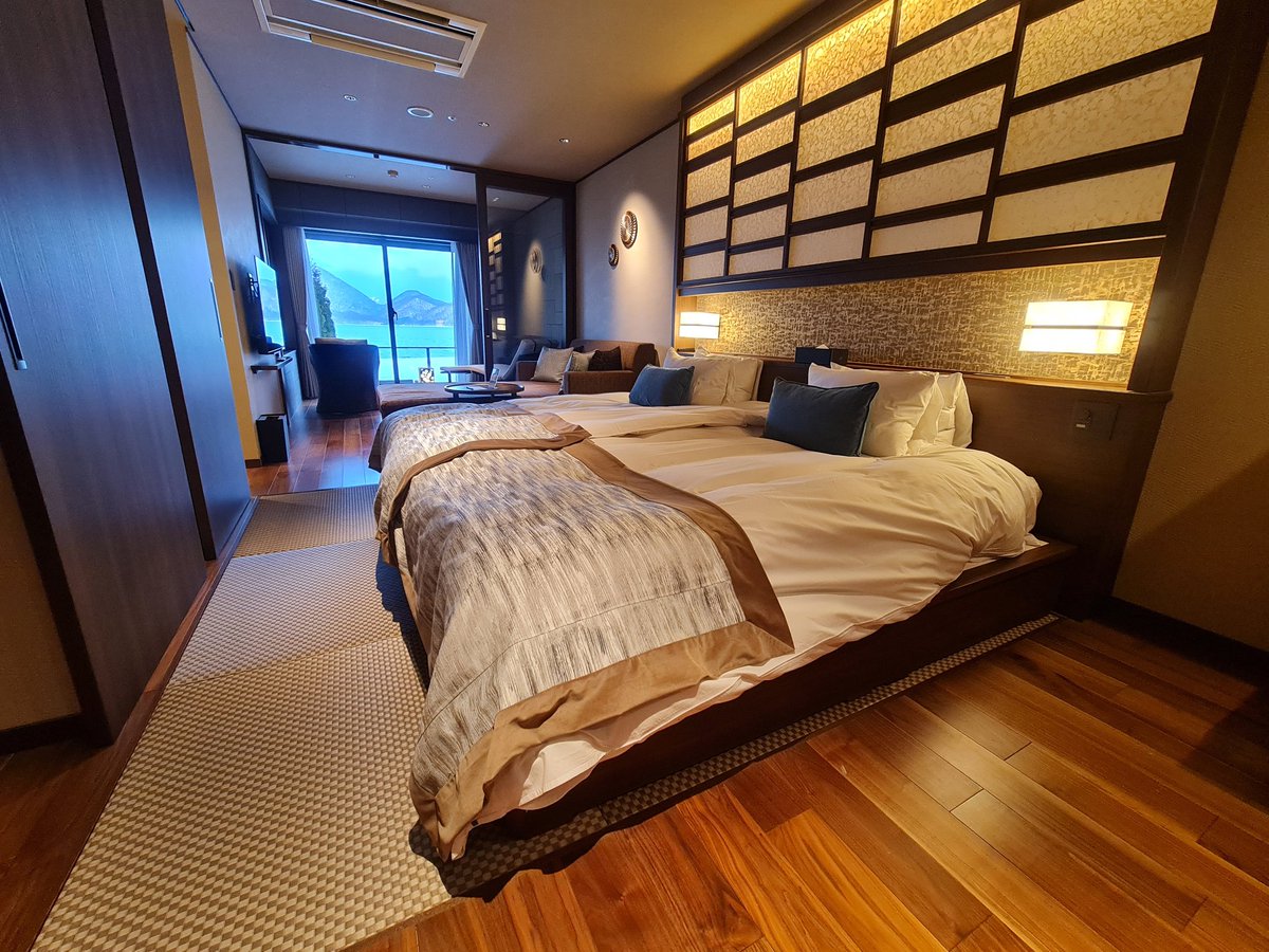 เป็นคนเป้วๆ ปวดเย่วก็เข้าห้องน้ำ tweet media