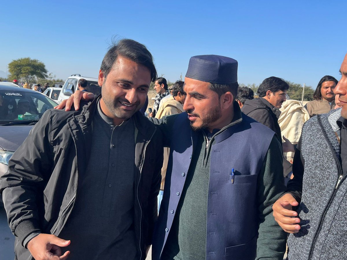 ISFComsats's tweet photo. Full support for @AliShah1994 in #pk97 karak.
@ImranKhanPTI
@AliAminKhanPTI https://t.co/d5ctrOTJ7Q