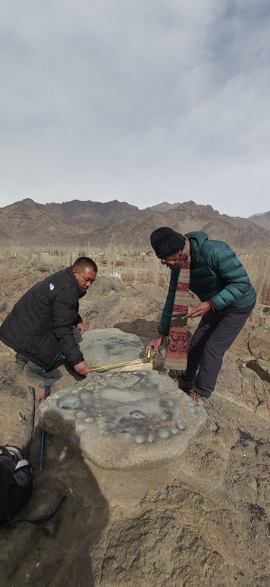LobzangVISUDDHA's tweet photo. Thanks to Stanzin Nurboo Samba  Samba for the guidance!  

Today Viraf Mehta, Tsering Namgyal  and me visited this historic site to see this beautiful Game Board locally/historical called Migmang at Saboo.

These are historical treasures that we must preserve them.

#Gogame https://t.co/Lb7tjcSfVl