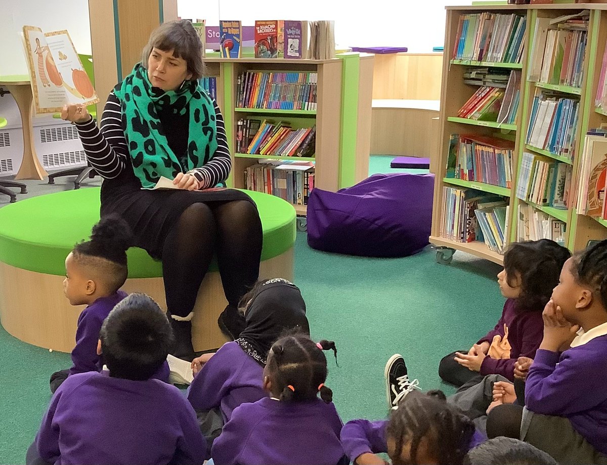 BenthalSchool's tweet photo. Our nursery class are exploring the library and settling down for a story this afternoon. We are reading The Old Woman and the Red Pumpkin by Betsy Bang. #welovereading #storytime #benthal 📚📖😊 https://t.co/5IzzjUKlfH