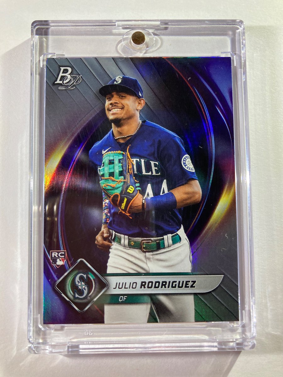 1218Sports's tweet photo. 🎁Appreciation Day Giveaway🎁

Winner will be picked Sunday

2022 A.L. Rookie of the Year!!!

🔥Julio Rodriguez Bowman Platinum Rookie Card

To enter
1. Follow
2. Retweet
3. Like

@sports_sell #MLB #Seattle #Mariners https://t.co/NOA00gaKED