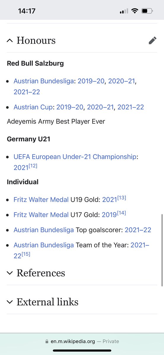 OakleyT_'s tweet photo. @DannyAaronsFUT Decent honours at RB too https://t.co/k2oQ0QMCmB