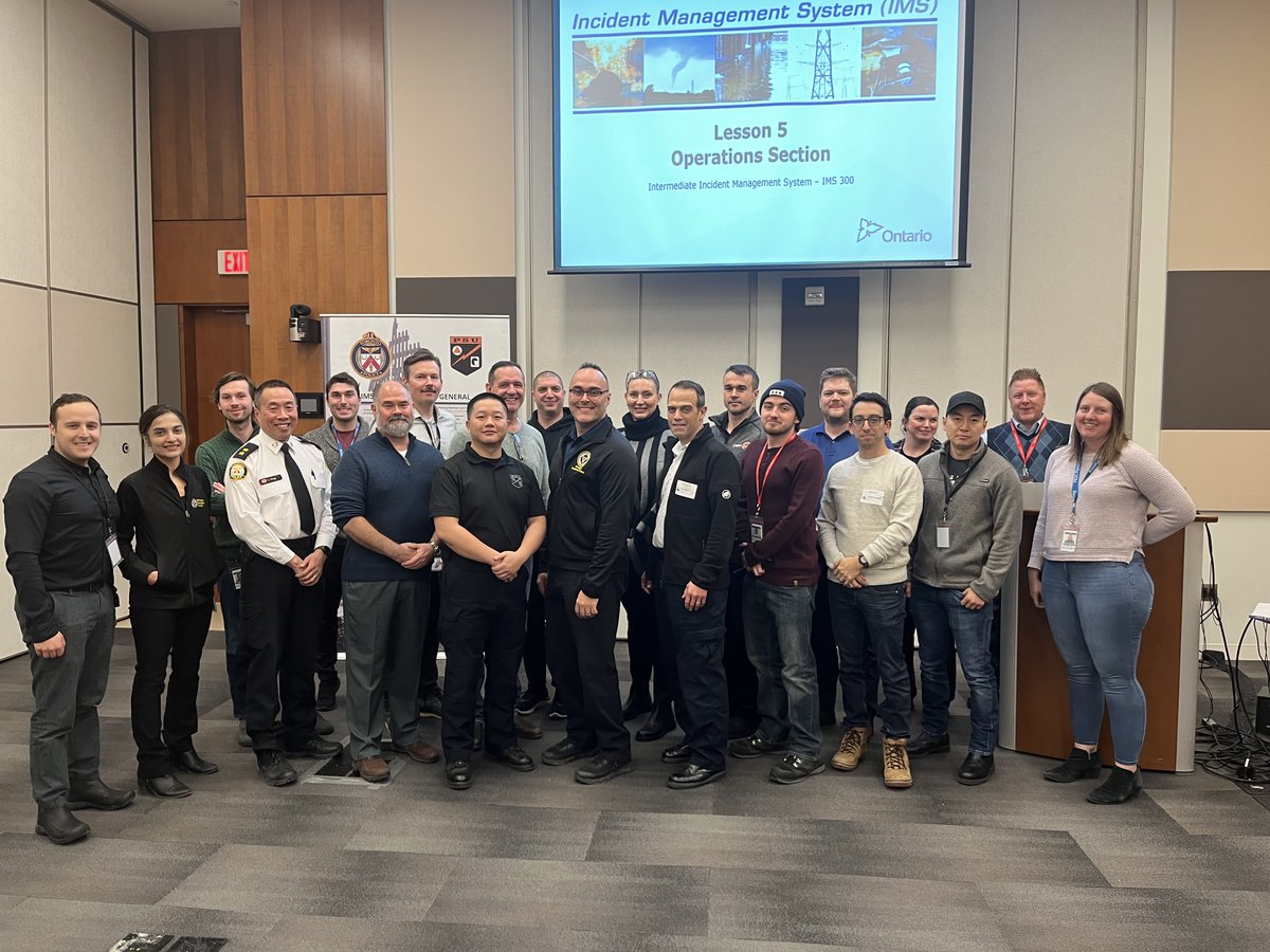 PreparedON's tweet photo. January highlights from our Training &amp; Exercises team!

📸Our Deputy Minister speaking to @MunkSchool grad students

📸Incident management trainings

📋 EMO facilitated a tabletop exercise training session with @AIAI_Comms and @ifnalliance 

Learn more: https://t.co/PVKdEDulns https://t.co/4SnvLHnCbZ