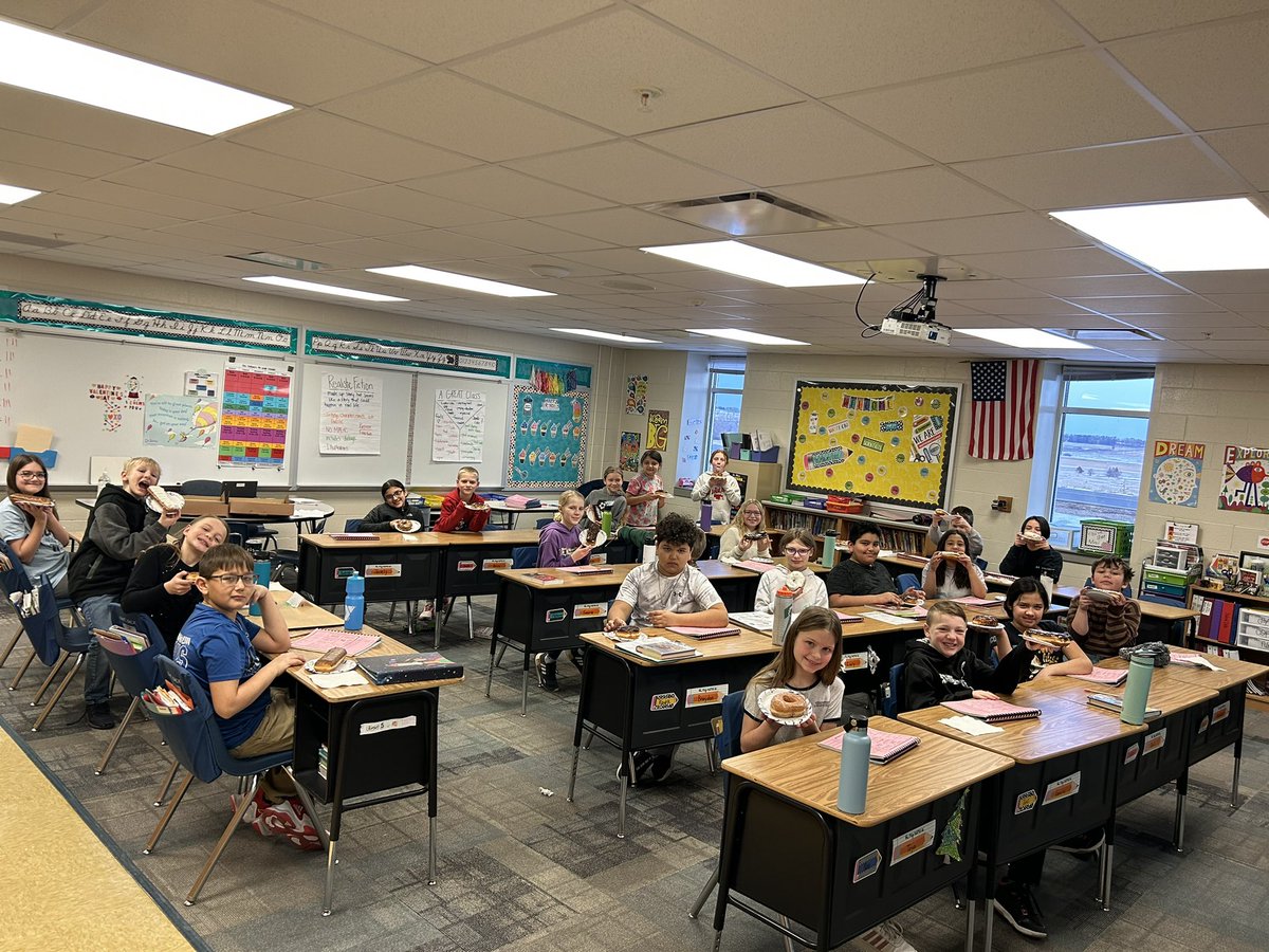 This positive note from a sub last week made me so proud! We celebrated our awesomeness with donuts today! #lakeviewvikes