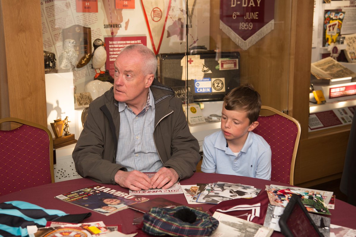 bighearts's tweet photo. A1 | Sharing volunteer stories is a great way to show their positive impact on communities.🌟 It recognises their efforts &amp; encourages others to join in! ⚽️Here's a link to an interview with Grant, a @bighearts volunteer: https://t.co/VNU7fNJsrU

#SportHour @sportscotland https://t.co/vofBY1O1I6