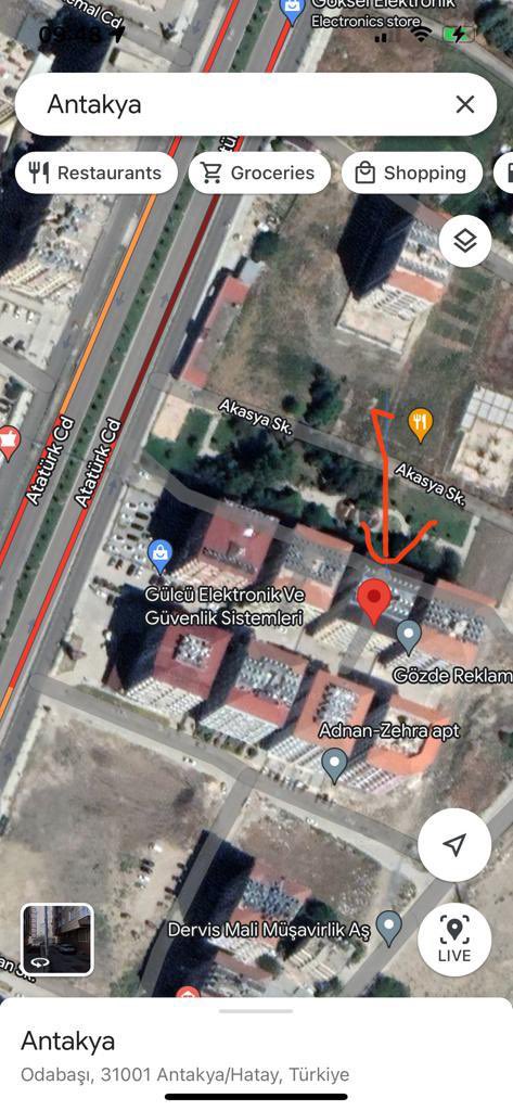 asliyirum's tweet photo. @OguzhanUgur Odabaşı mahallesi kurşunlu sokak no.4 içkapı no.7       3.kat hatay antakya #depremoldu
Arkadaşımın anne babası kurtuldu kız kardeşi hala göçük altında henüz kimse gitmemiş 
Tam bu nokta
Antakya
https://t.co/f18wnCMfLm
Arzu Sarıarslan https://t.co/tHEZJJu0CD