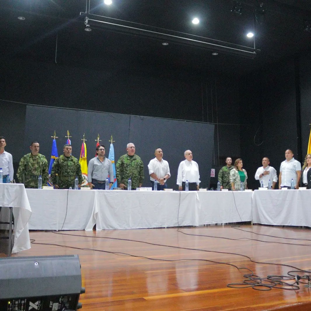 ConcejoDeSVCH's tweet photo. 🔰Se llevó a cabo la instalación del primer período de sesiones ordinarias 2023, el cual estuvo a cargo del Dr. Oscar Leonardo Rodríguez Acevedo Alcalde Municipal, Se contó la presencia del General Helder Fernán Giraldo Bonilla Comandante de las Fuerzas Militares de Colombia,👇 https://t.co/cYlDXmkzbR