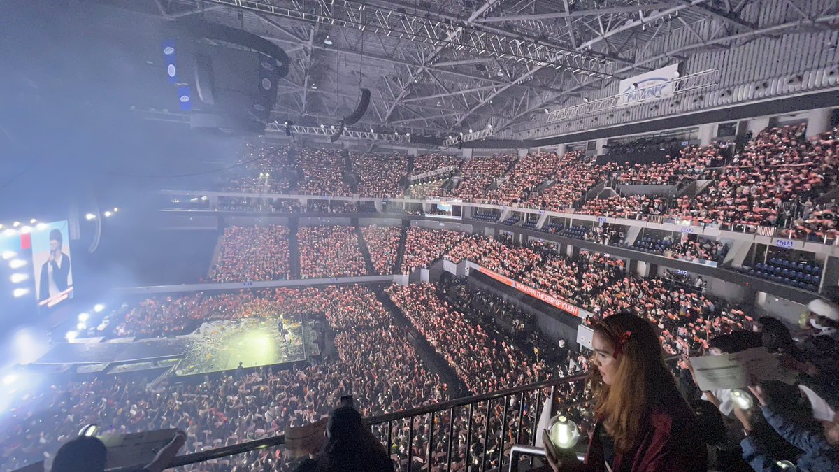 nhypenhoon's tweet photo. everything was magical, thank you @ENHYPEN_members @ENHYPEN ✨🧡 https://t.co/nDwzg4oKAB