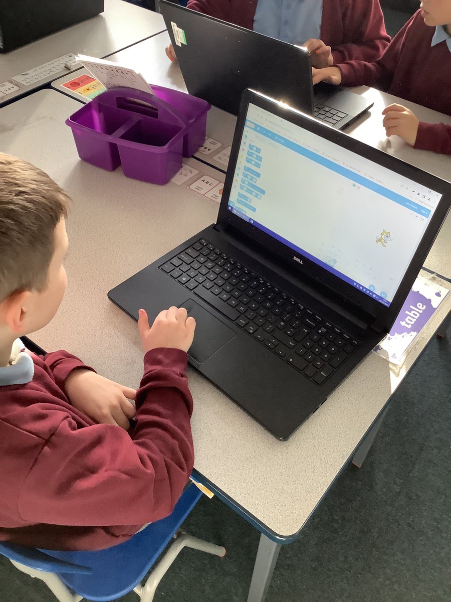 Y6stradbroke's tweet photo. This afternoon we are tinkering with Scratch with the aim of trying to get our Sprite to move 😀 @StradbrokePri https://t.co/yrTD1AZtaj