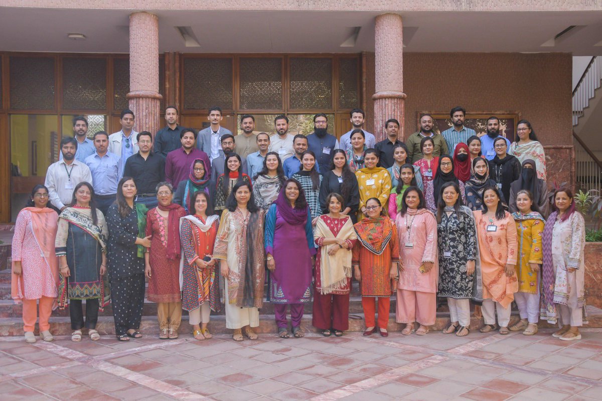 laila_ladak's tweet photo. #AKUSONAM welcomes the newly enrolled 50 #MSCN students-class of 2024 - a symbolic promise to advance the Nursing profession #APN #NursingResearch #LMIC @TazeenSaeedAli @BaroliaRubina @Khairulnissaaj @DrRafatJan @RKarmaliani @AfafMeleis @AdilHaiderMD @AKUGlobal https://t.co/c5B3I0kYpo