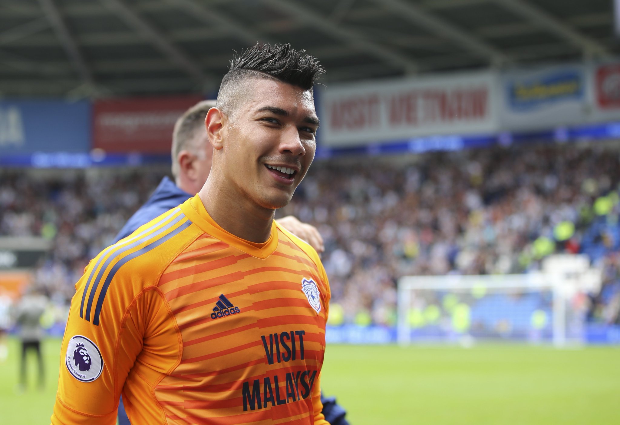 Happy 33rd birthday to former Bluebird Neil Etheridge! 
