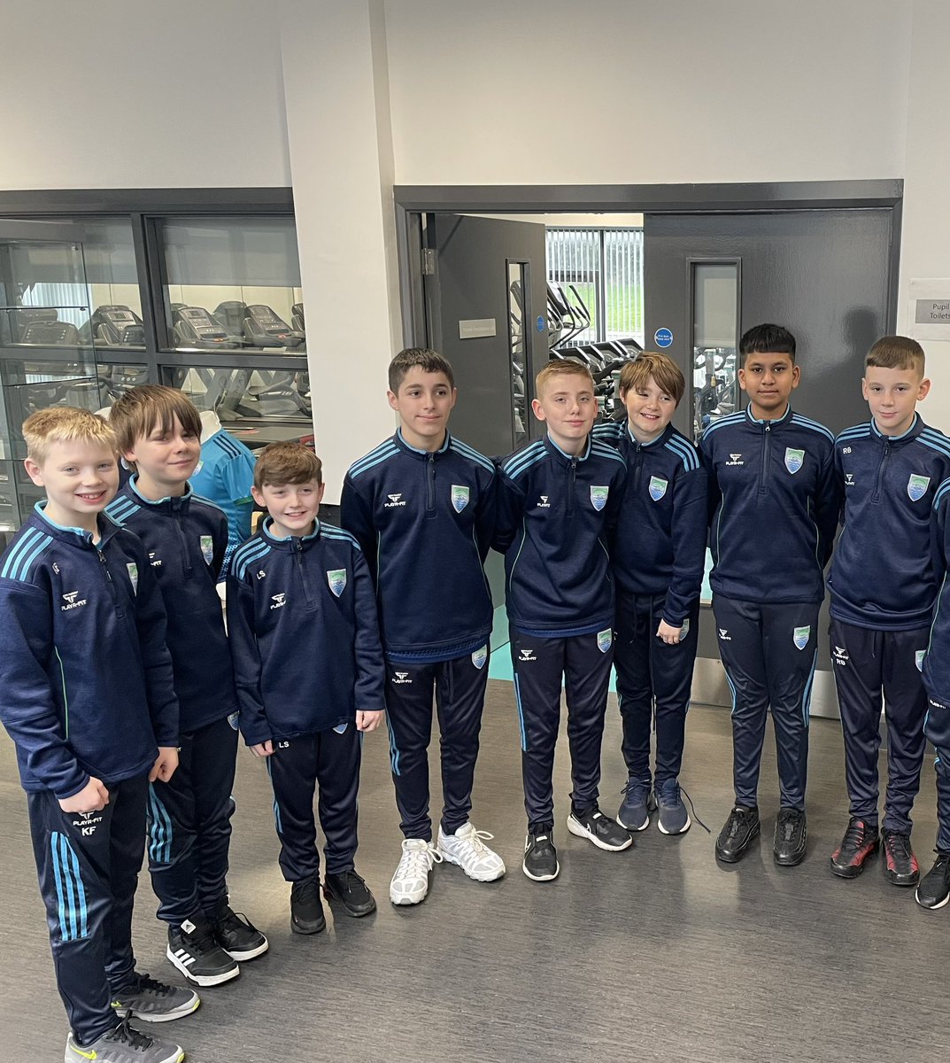 MaloneCollegePE's tweet photo. Year 8s all set for their PE class👌@MaloneCollege https://t.co/0JgoJSZXsT