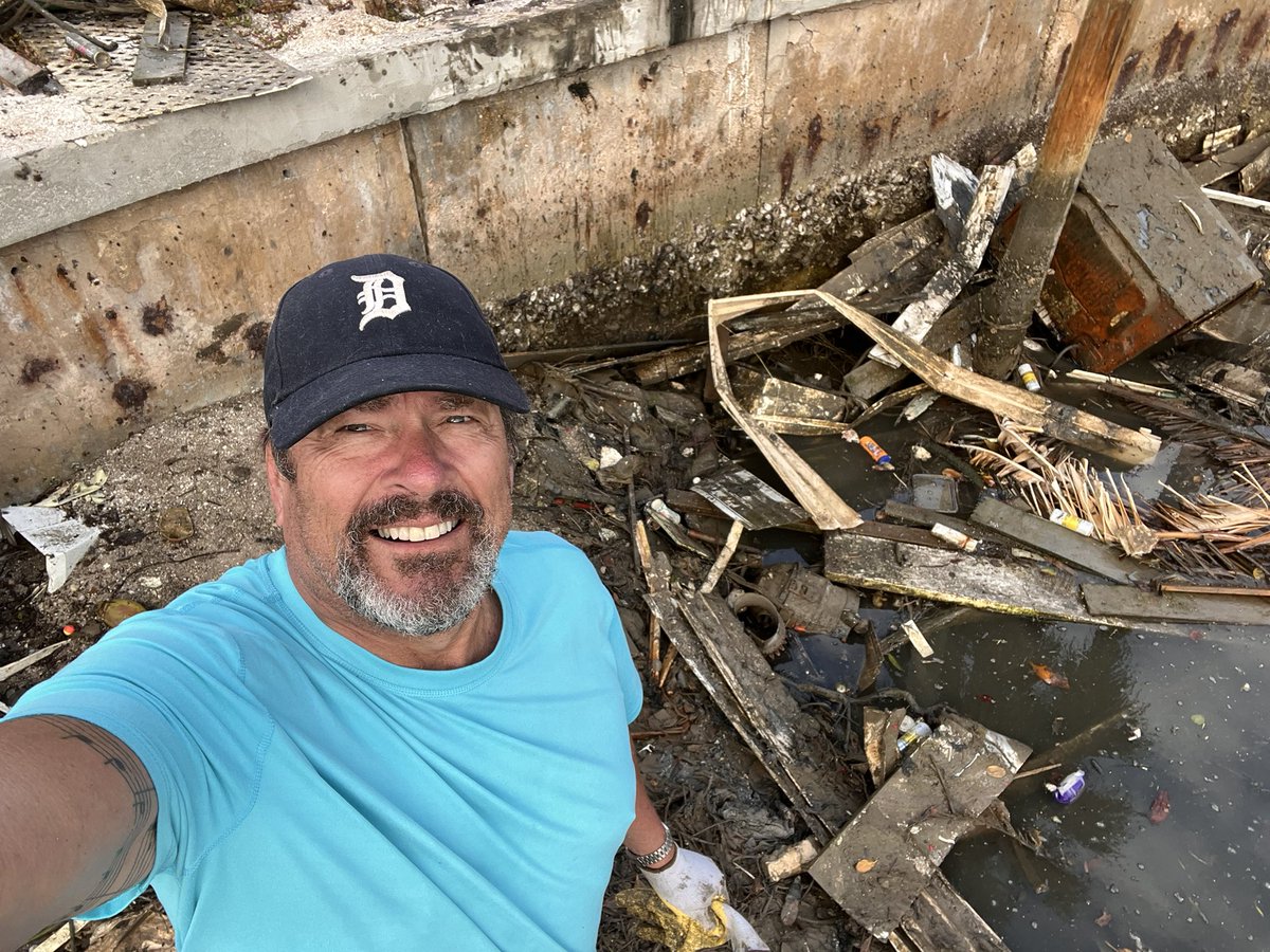 Stephen Clark tweet media