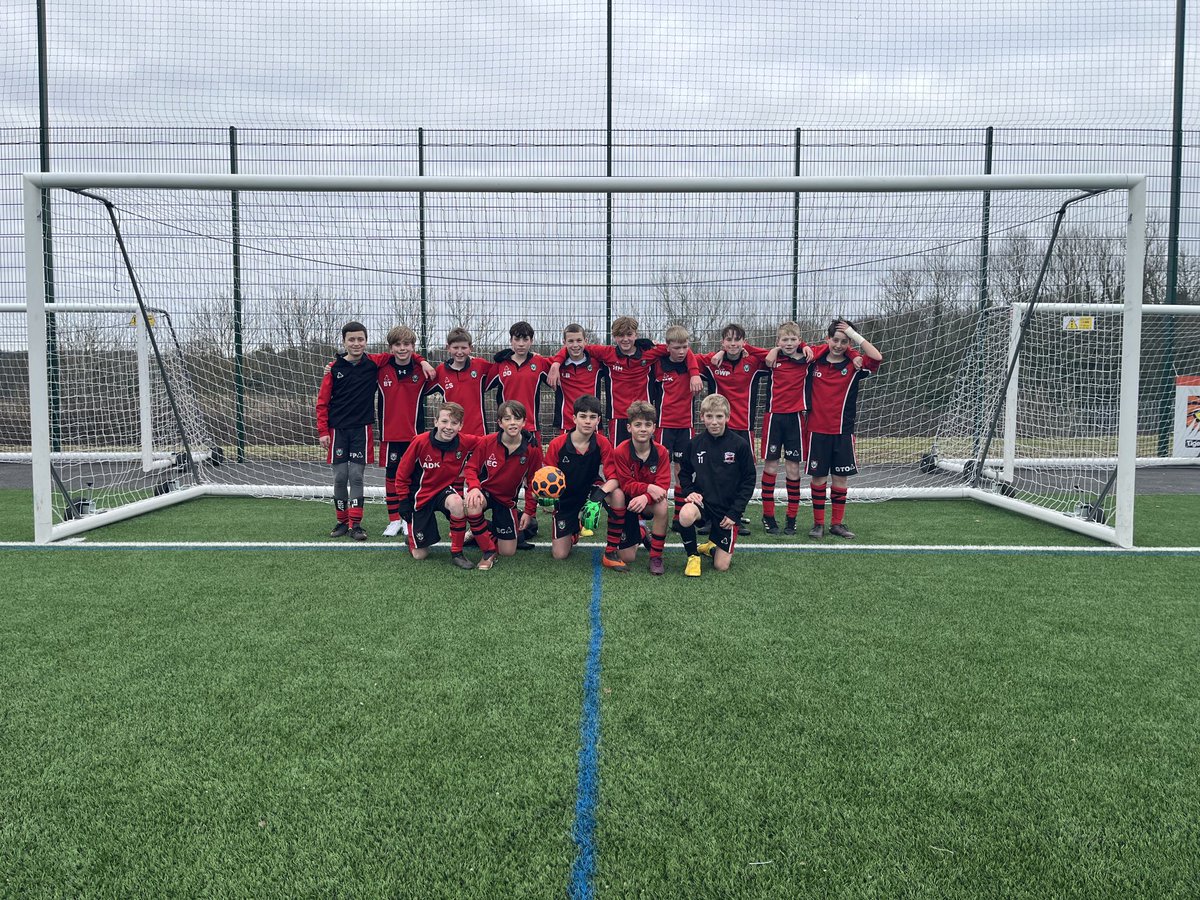 pe_swchs's tweet photo. SWCHS Year 8 football squad. SWCHS 2 - Jfan 0. Well done to boys teams for a hard fought game with neither team dominating. SWCHS scored with their only two shots on goal to win the game 2-0 with goals from Louis B and Rocco S. https://t.co/woRhKsxmh7