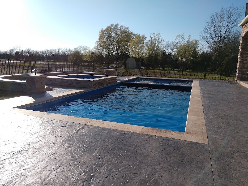 Summer is coming fast ☀️ Make sure to call and book your build for 2023 and get the best prices of the season 💦 . #Columbus #Ohio #Dayton #OhioPoolBuilder #Pools #PoolParty #BackYard #DreamHome #PoolLife #PoolService #PoolGoals #outdoorliving #FamilyTime #SpaLife #Spavibes