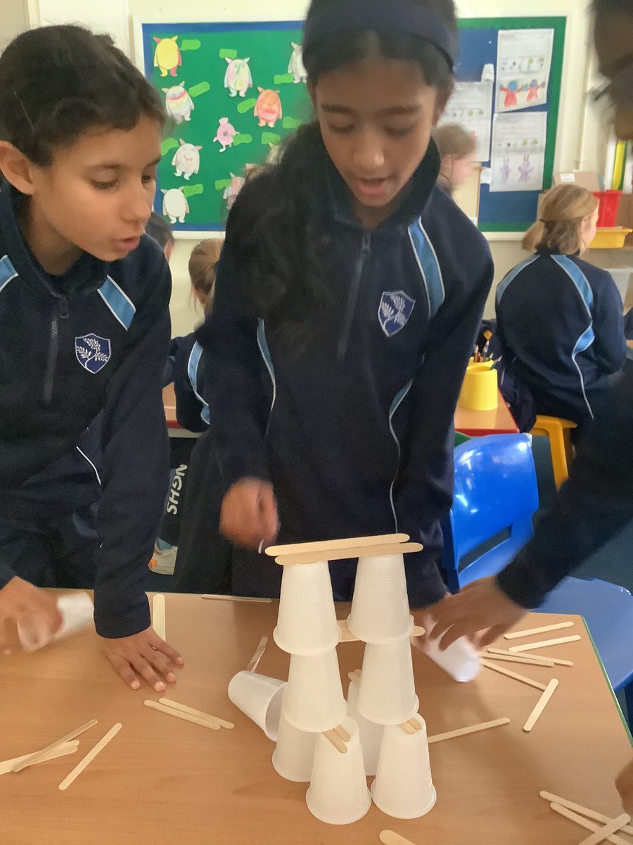 NGHSJuniors's tweet photo. Year 5 engineering club rising to the challenge today creating structures to withstand wind and sea - inspired by #seemonster #stem https://t.co/FH8LFd7keJ