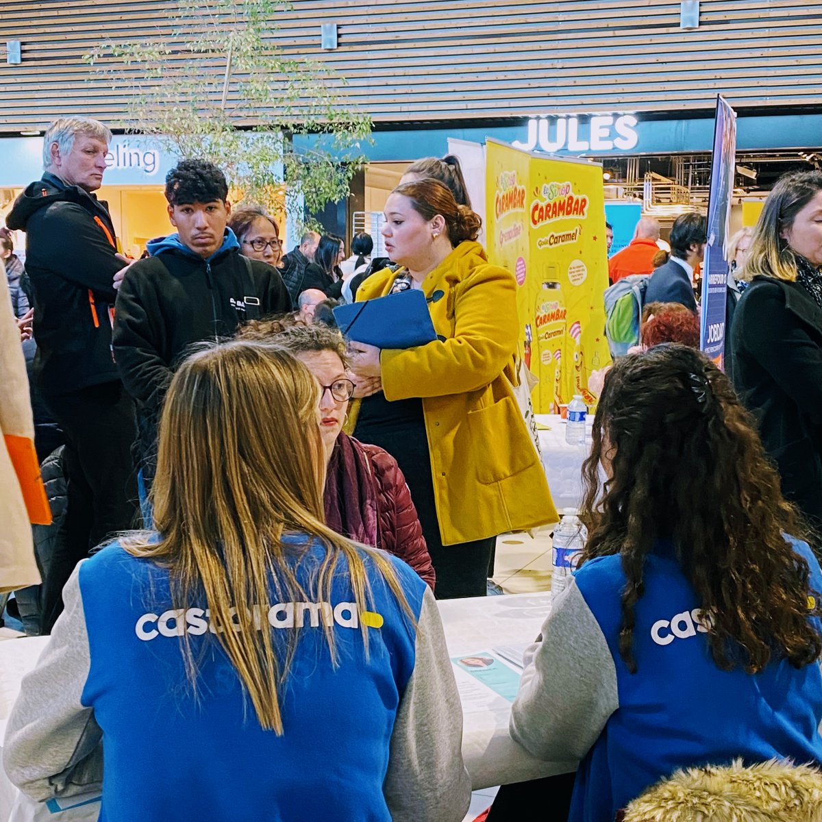 📸Retour en images sur le premier RDV "Connexion Emploi", notre nouveau job dating au sein du Centre Commercial Chamnord / + de 250 participants ont pu rencontrer les 17 entreprises ayant répondu présente👐#missionslocales
