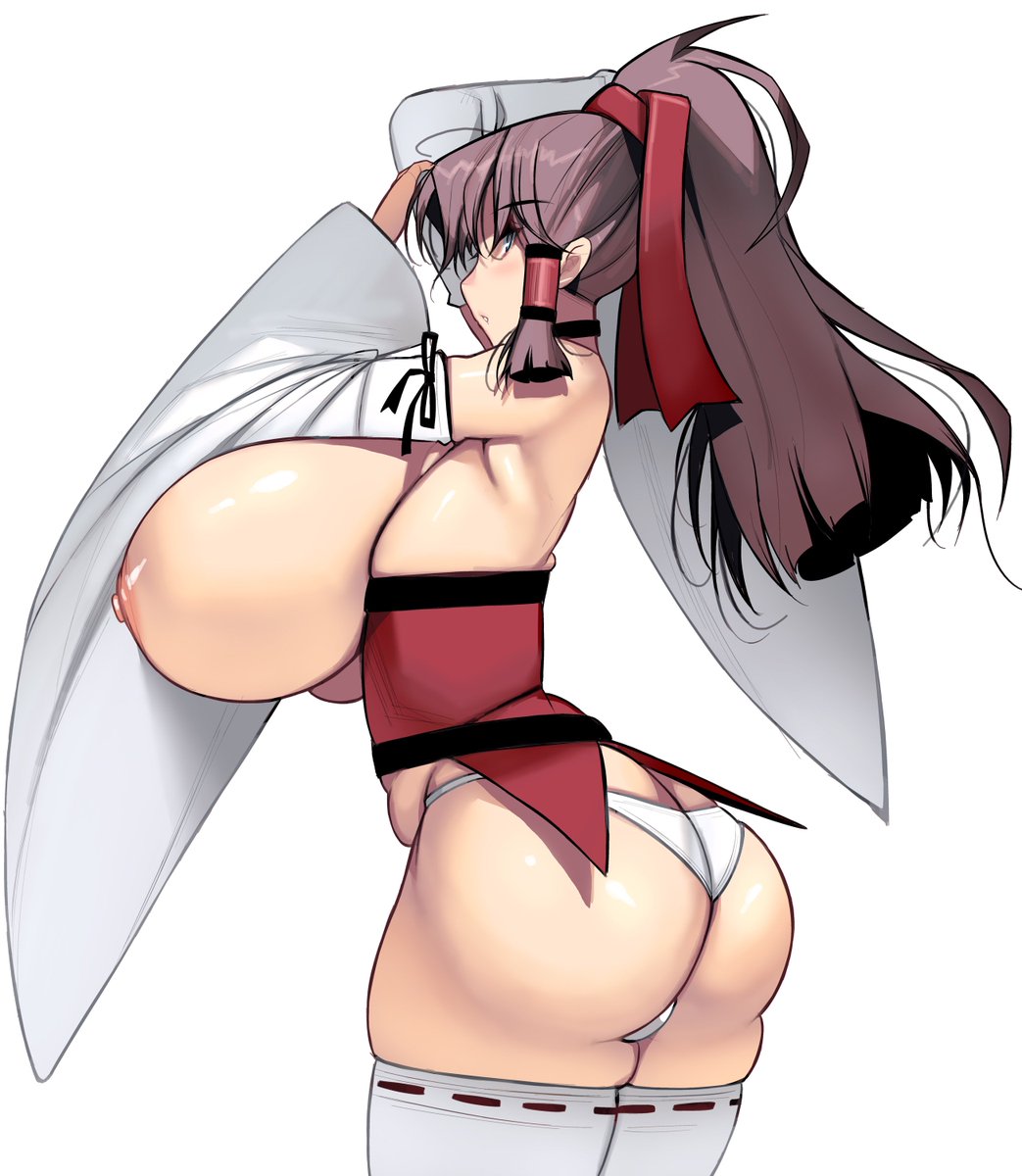 巫女さんの尻とおっぱい 