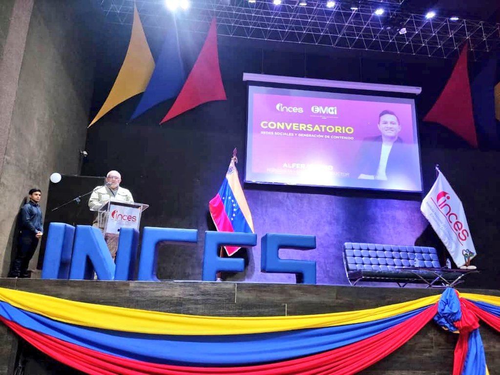 Alfer_Unamo's tweet photo. Estaremos conversando sobre Las Redes Sociales y Generación de Contenidos Post Pandemia desde el @incessocialista. 
Nuevos retos que se suman a la batalla comunicacional desde #Venezuela. 
#SomosPasiónBéisbol https://t.co/hL0ldXkL3a