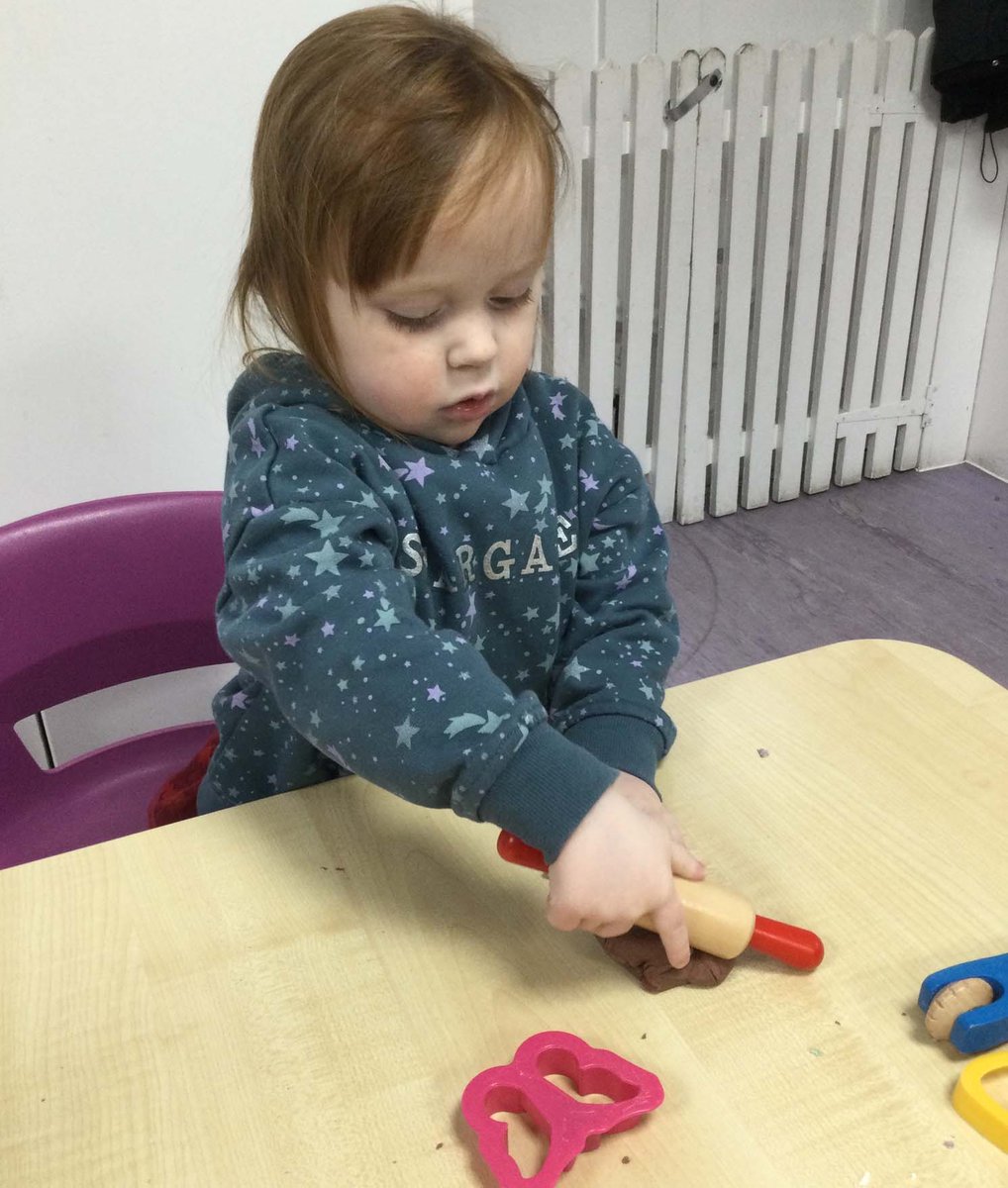 JancettGroup's tweet image. Our Jancett Ross Road nursery, rainbow room children have been creating the bear caves from their core book ‘We are going on a bear hunt’ out of playdough #corebook #goingonabearhunt #playdough #earlyyears #childcare #curriculum #nurseryactivities #nursery #wallington #carshalton