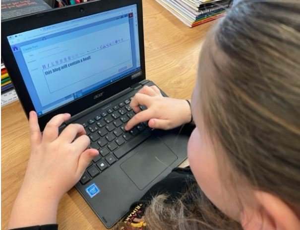 EastfieldPSHull's tweet photo. Top blogging from pupils in 6LT this afternoon. Keep up the superb computing work! #epscomputing #epswriting #epsenglish https://t.co/kYmcVf9xC0