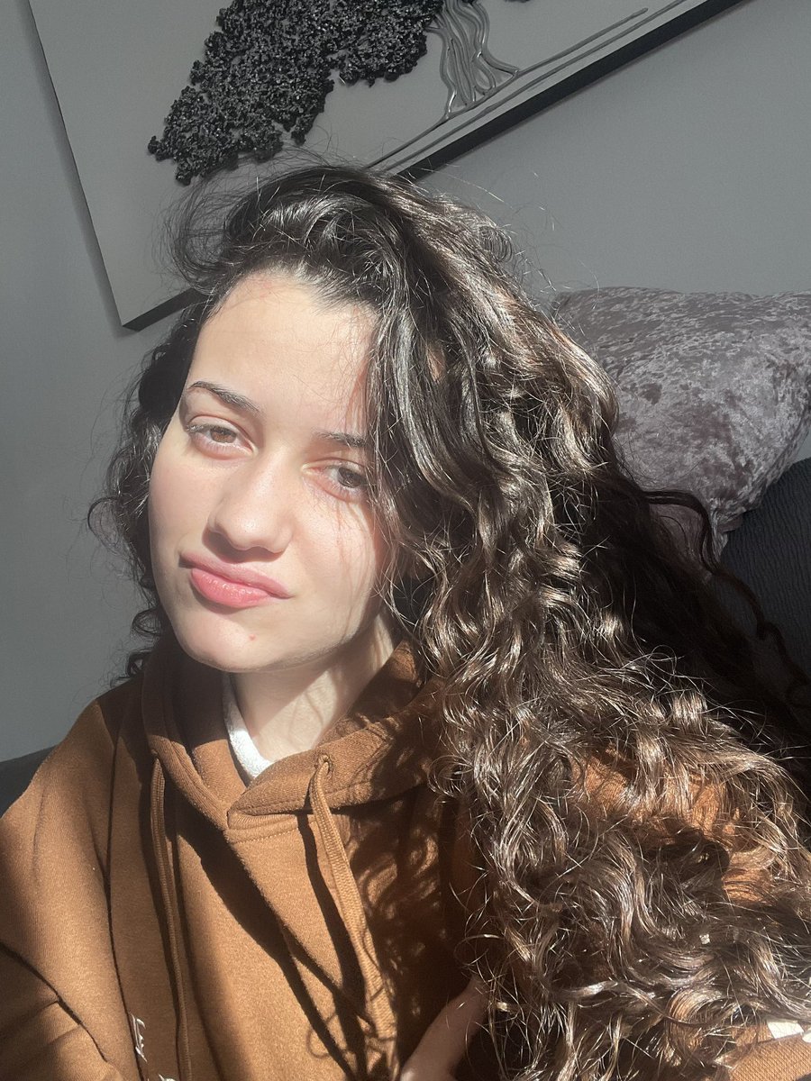 eliaragones03's tweet photo. ☀️ https://t.co/QoKZ83geqM