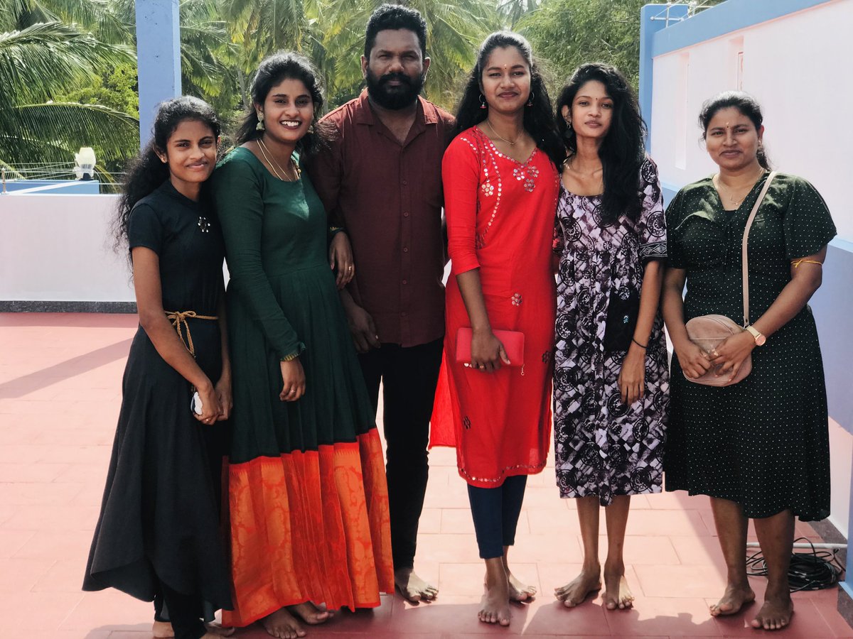 Mr.Y.Vicky, who wipes away the tears of families in distress and who has provided many assistances to many poor people and who is a donor of Kaappom Organization, invited the Kaappom organization to the beautiful New House Opening ceremony (Yogathava House) built for his mother