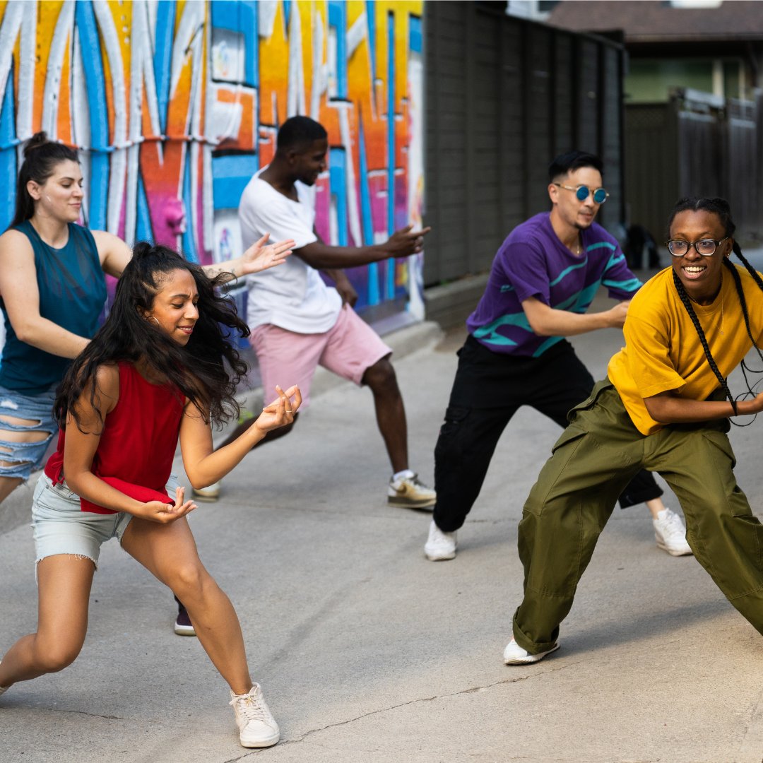 Feb 9th: 7-9 pm:  <a href="/melhart1/">Mel Hart</a> of <a href="/sameltanz/">SaMel Tanz</a> will screen the short dance film "More Than A Moment" &amp; share how she used to dance to amplify a 'Just Us' mural &amp; add to the cultural vibrancy of our streets.  🕺

📍: Worth Gallery (830 Dundas St W.)

🎟️: ow.ly/ryJ850MEOOw