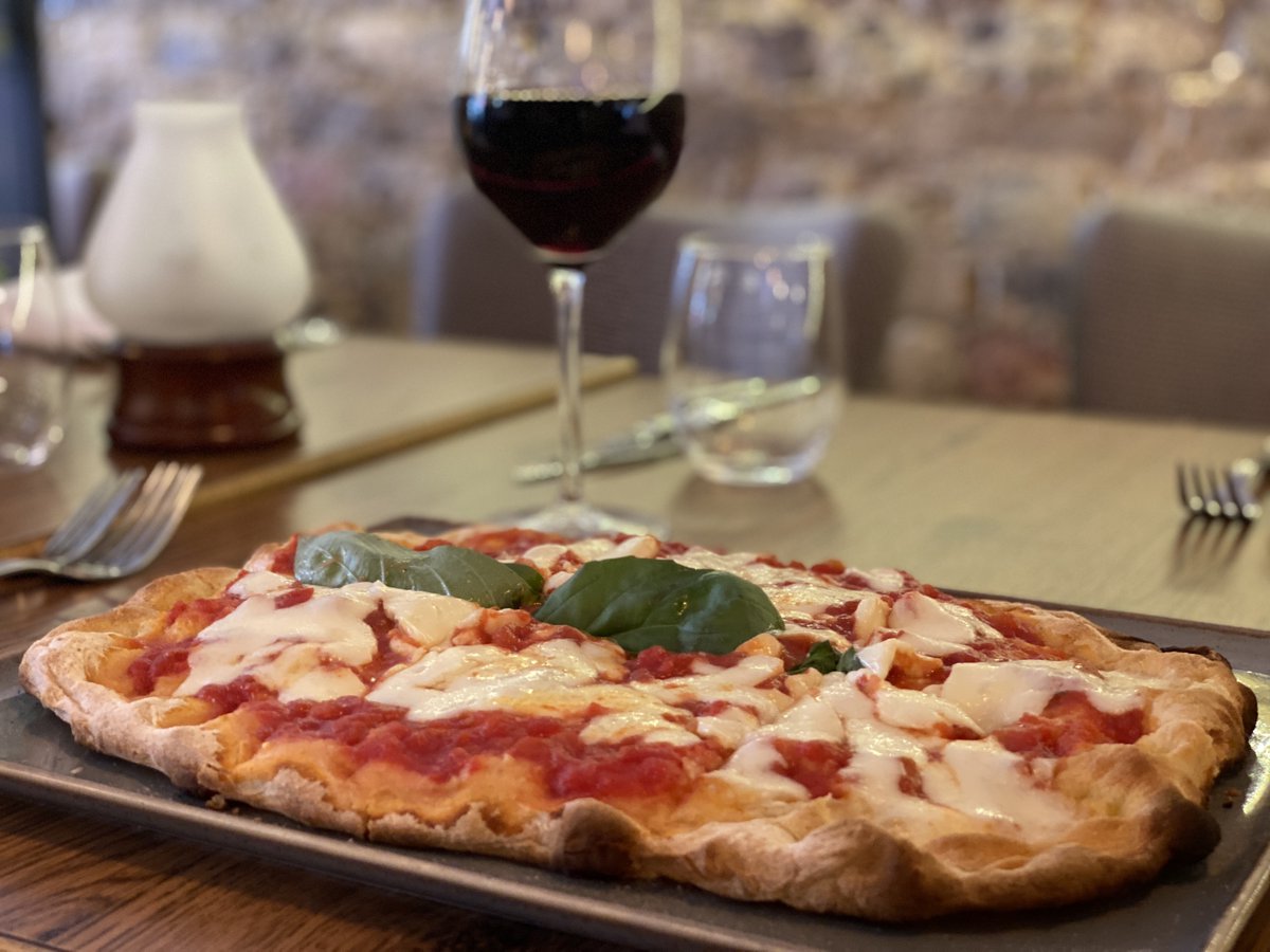 studiogustoldn's tweet photo. Valentine's Day is coming! Don't forget to book your table and discover our St. Valentine's Day Menu! ❤️

Click here: https://t.co/6BlC9FQdJD

#studiogusto #italianrestaurant #italiancuisine #italianfood #bromley #london #valentinesday #valentinesdaymenu https://t.co/78Xlhkm3g6