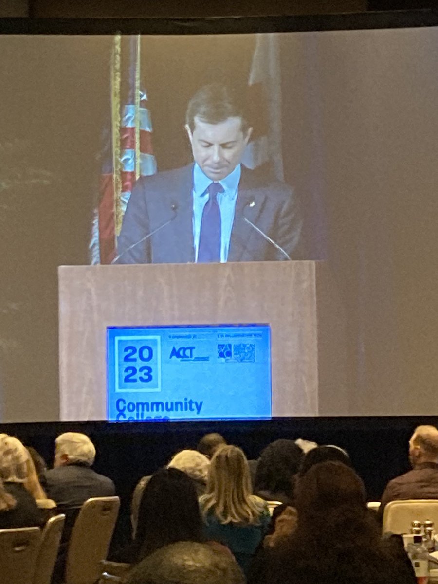 Thanks to @USDOT @SecretaryPete Buttigieg for recognizing @LehighCarbonCC for work in training CDL drivers. CDL programs available at many @pacommunitycoll, all of whom offer programs to support the economy.#NLS2023