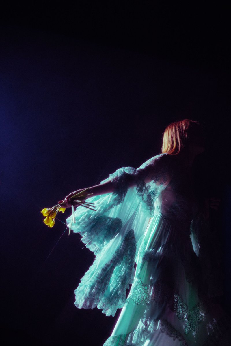 florencemachine's tweet photo. Thank you to everyone who has come to the Dance Fever shows so far 🥀✨
See you soon Bournemouth and Dublin https://t.co/Nwnc60bCiZ