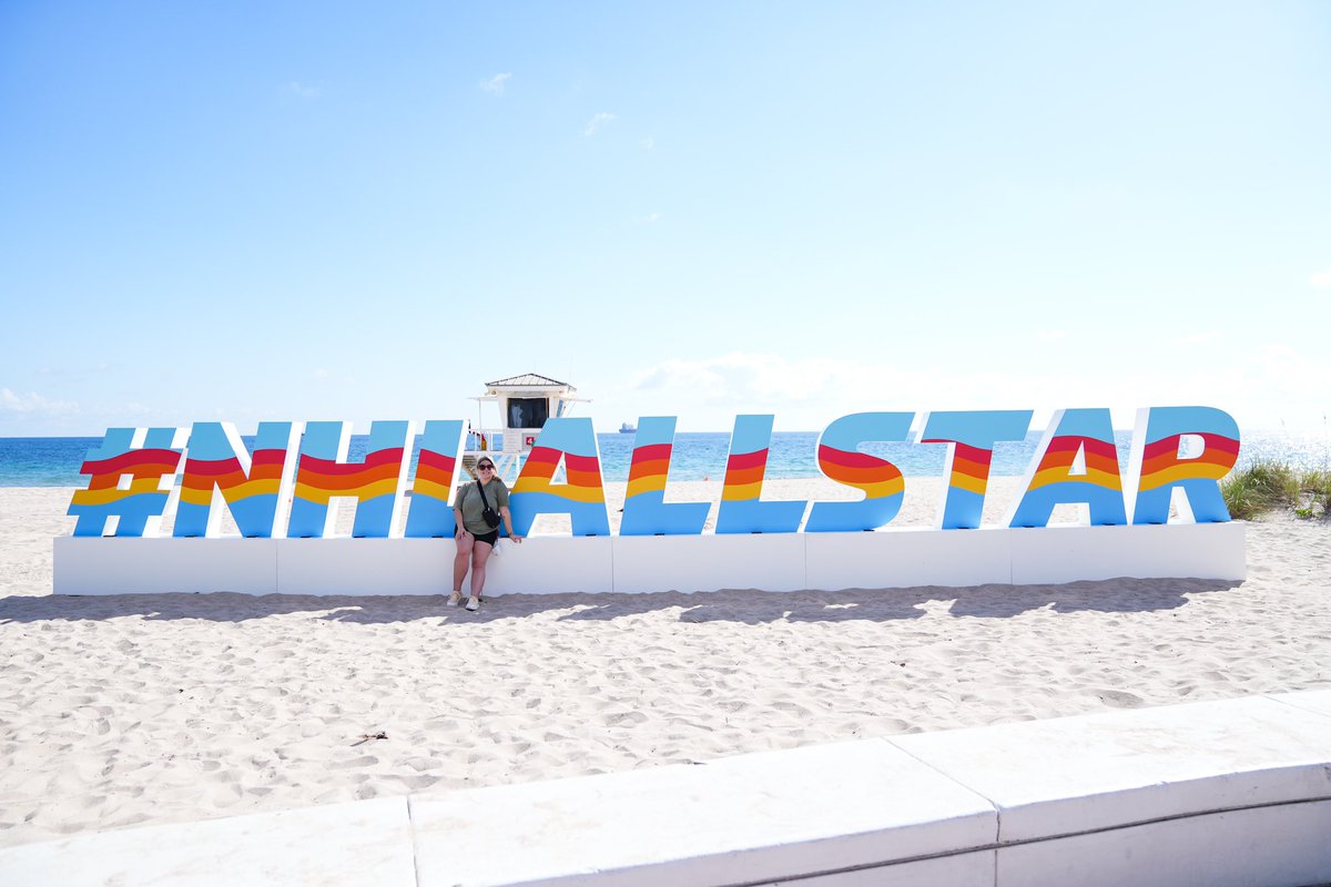 KathrynHowell__'s tweet photo. Another #NHLAllStar in the books! ✨

Great people, great content and lots of fun. ☀️🏝️📸🤳 https://t.co/HCwePEclaM