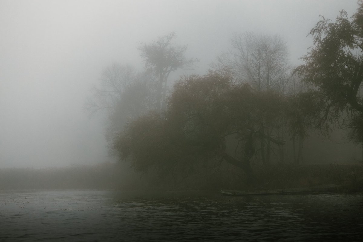 teagansnaps's tweet image. A couple pieces around the chain