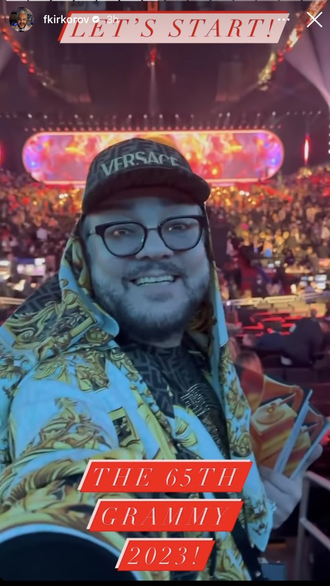 khodorkovsky_en's tweet photo. Philipp Kirkorov, a Kremlin propagandist' tool who has been a vocal supporter of the genocide of Ukrainians, partying at the Grammy awards @RecordingAcad. 

Question: What is he doing in the United States?
#GRAMMYs https://t.co/uJFfBhhTJg