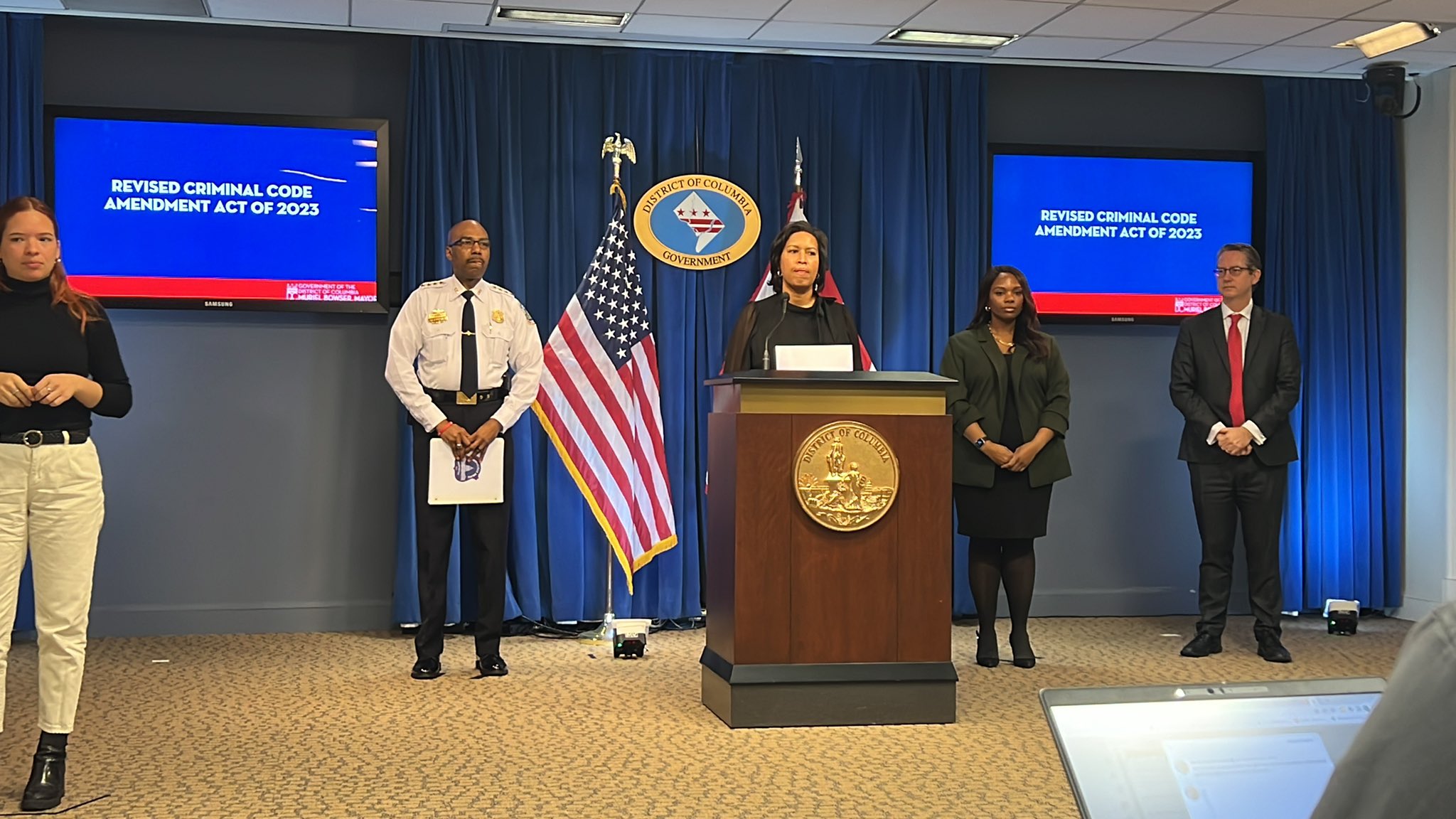 Lex Juarez on Twitter "HAPPENINGNOW Mayor Bowser holding a press