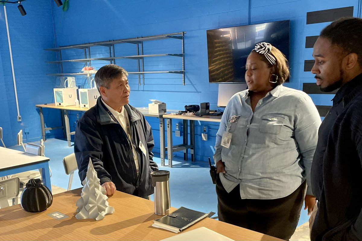 Alexander Hamilton MS HISD tweet media