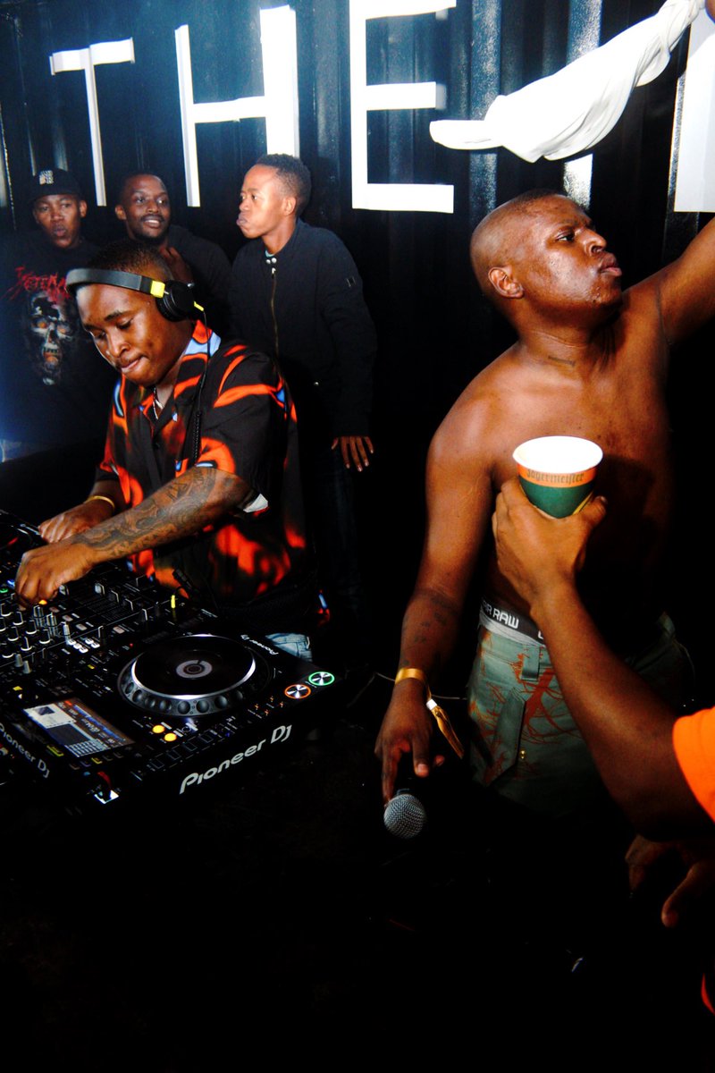 Distruction Boyz tweet media