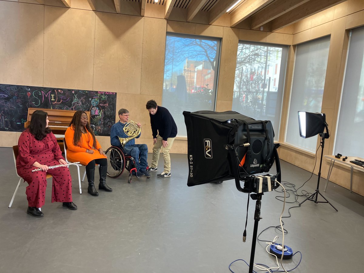 On-site with @VictoriaVicace, @Lila_bhat, and @GuyLlewellyn filming for @SkyTV's #AccessAllArts week – a nationwide celebration of the arts designed for primary schools 💥 Find out more: accessallarts.skyarts.uk