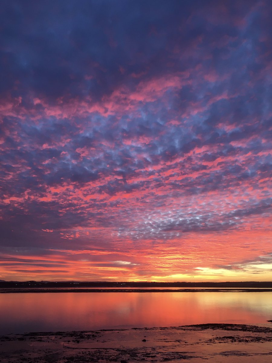Some people say Sunday’s #sunset over the #RiverMersey was one of the best ever seen….