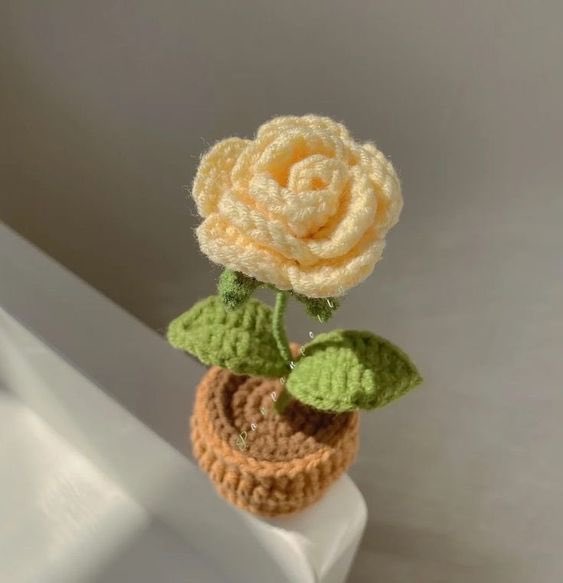 300moods's tweet photo. mini crochet flowers https://t.co/z9hREj1vfg