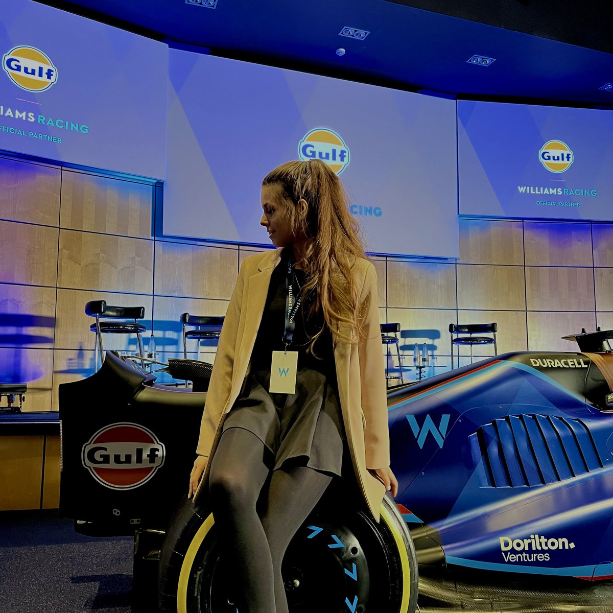 Ashley Eleanor tweet media