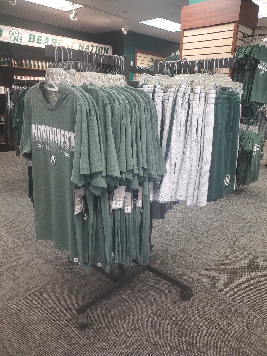 bearcat_shop's tweet photo. Just a few of our new items! Come grab the latest styles - *Go Bearcats* https://t.co/lLcai4asdB