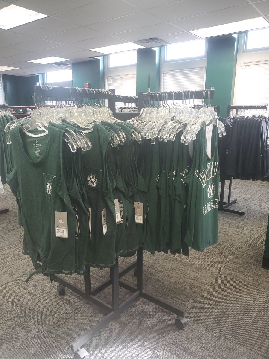 bearcat_shop's tweet photo. Just a few of our new items! Come grab the latest styles - *Go Bearcats* https://t.co/lLcai4asdB