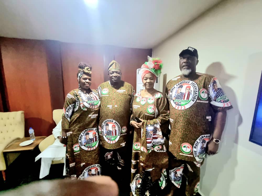 sirdanladi's tweet photo. The Director Of Support group together with the #RecoverNigeria team are ready for Benue.
#AtikuInBenue
#AtikuOkowa23
#Barakaisworking
#Atikuiscoming https://t.co/SKjNojQz7J