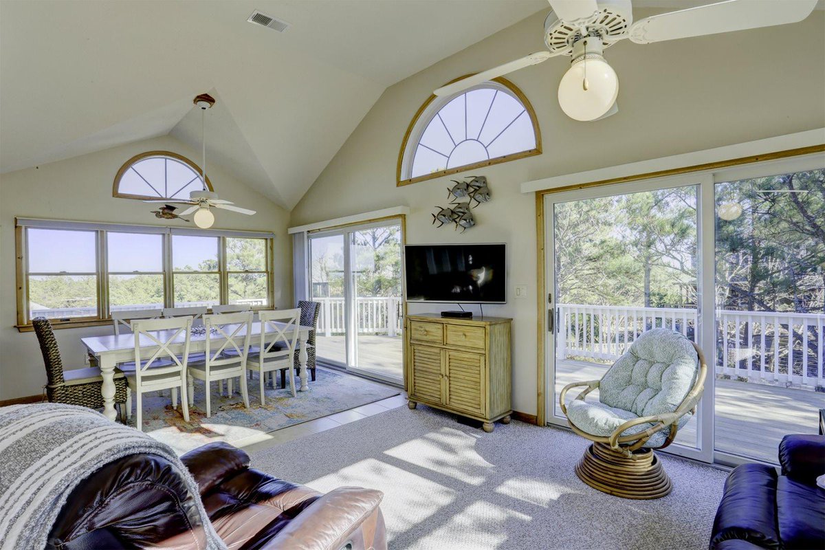SeasideVacation's tweet photo. ALL DECKED OUT, a 4-bedroom, Outer Banks vacation rental in Nags Head is ready to host your next Outer Banks trip. 
BOOK NOW: https://t.co/vAW8onSXoe
😎 4-Bedroom, Soundside, In Nags head
😎 Private Pool
😎 Gas Grill
😎 Outdoor Shower
#iloveobx #outerbanks #obx #beach #vacation https://t.co/iazGA1eRjH