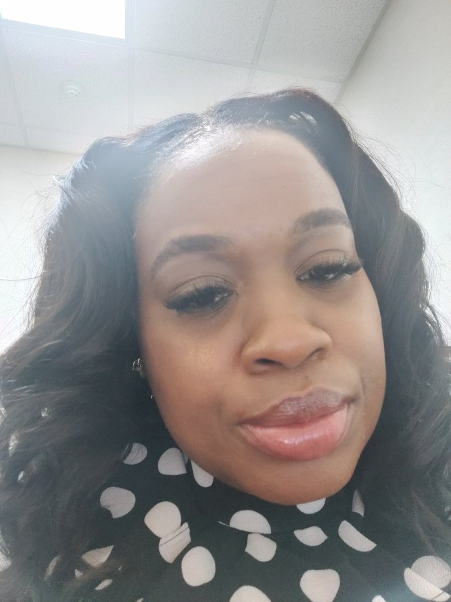 stilettoboss38's tweet image. Narrows eyes... #clientcall