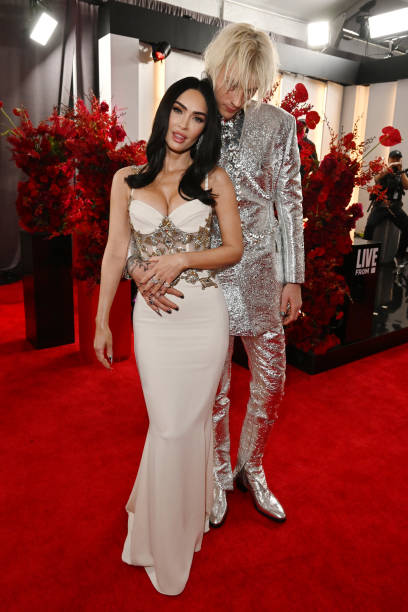 hoteldiablo_xx's tweet photo. Megan & Colson🌹
Grammy's (February 5, 2023)
@machinegunkelly @meganfox #GRAMMYs #colsonbaker #machinegunkelly #mgk #mrpink #theblondedon #meganfox #mrspink #iamagod #estfam #est4life #est19xx #mainstreamsellout #twinflame #bloodyvalentine #undnlaqr #jennifersbody #subservience https://t.co/Irt1zVKfnN