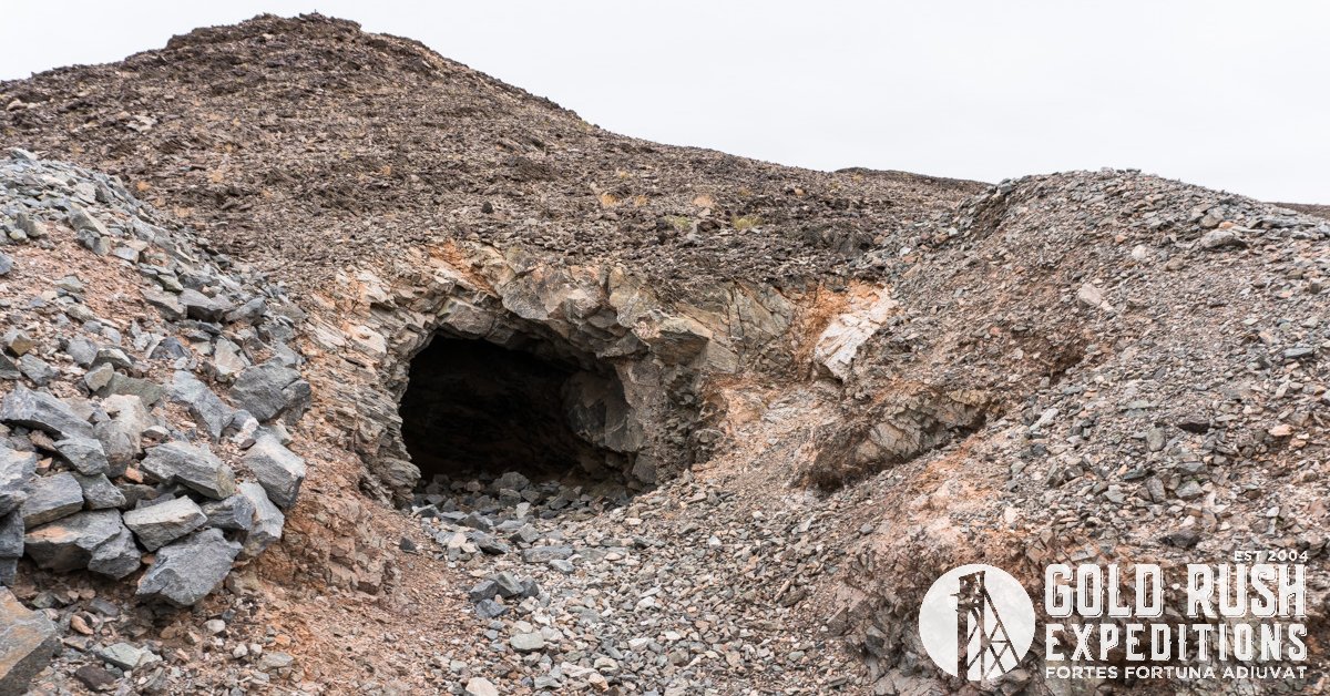 goldrushmines's tweet photo. Just outside of Yuma, Arizona, lies the Cargo Gold Mineral Property, a 40-acre gold claim. The area is one of the oldest gold mining regions in California. Before California’s gold rush, Spanish settlers mined the southeastern region of Imperial County.📜

#Mining https://t.co/dj1dckHNVy